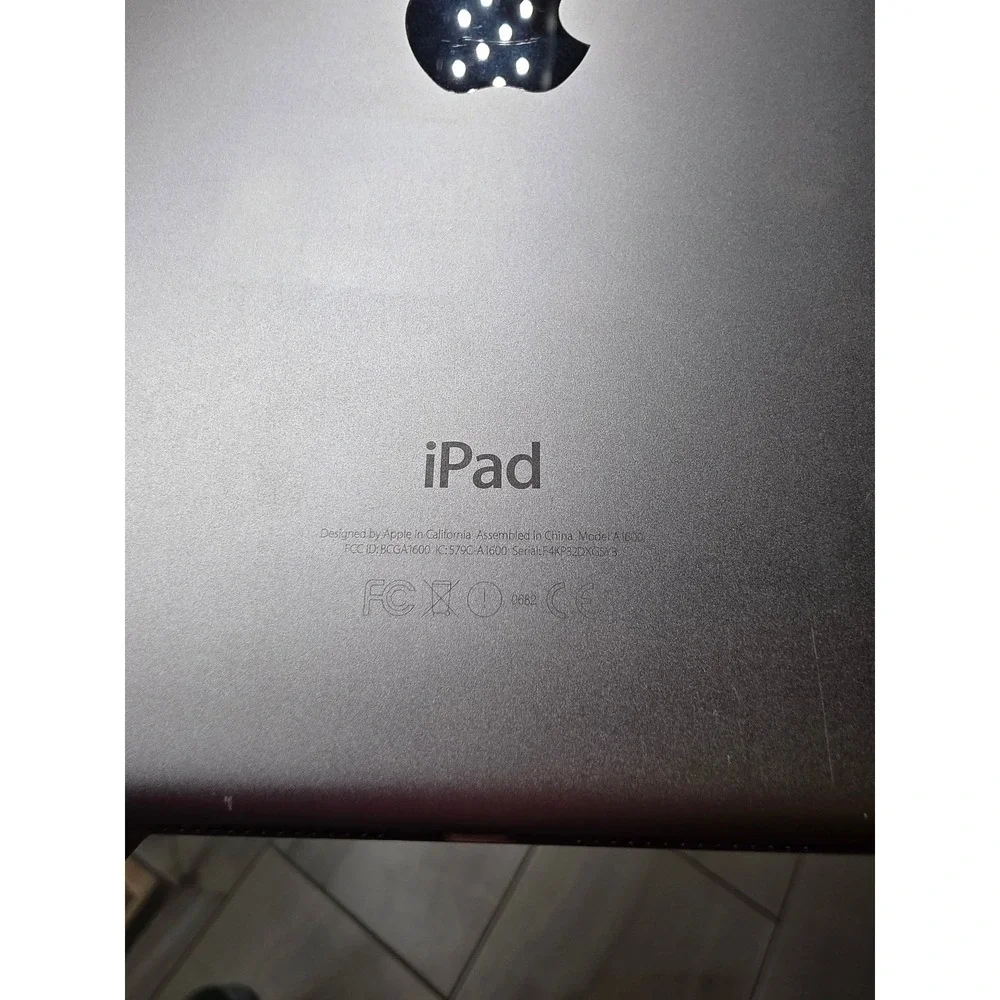 Apple iPad mini‎ 3 Space Gray 16GB Wi-Fi Cellular Model A1600 Tablet